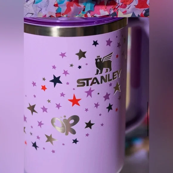 NEW Stanley x Olivia Rodrigo 40 oz Tumbler - Picture 11 of 14
